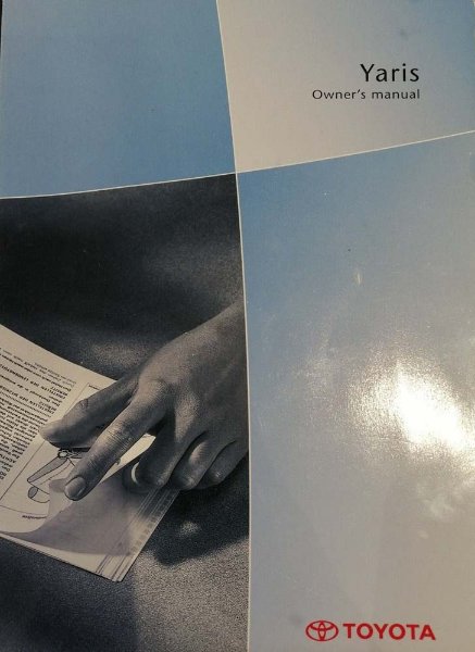 2004–2005 Toyota YARIS Owner's Manual